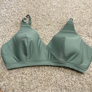 Swim By Cacique Green Bikini Swim Top Women’s Size 28 Vacation Beach Swim Pool
